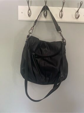 Margot NY Adele Black Leather Crossbody/Shoulder Bag
